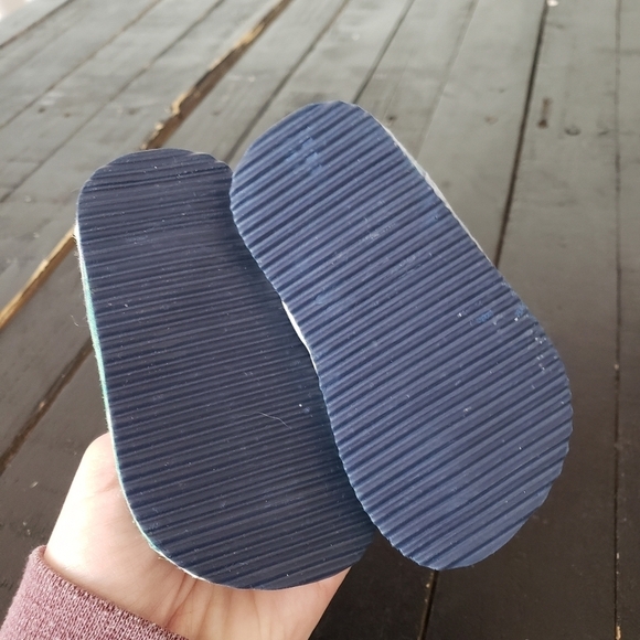 Old Navy Baby Boy Size 2 Green Blue Plaid Flip Flops Sandals Summer - Picture 3 of 4